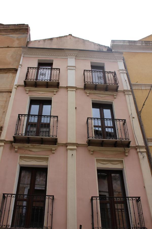 Via Cavour 19, Appartamento Del Conte อีเกลเซียส ภายนอก รูปภาพ
