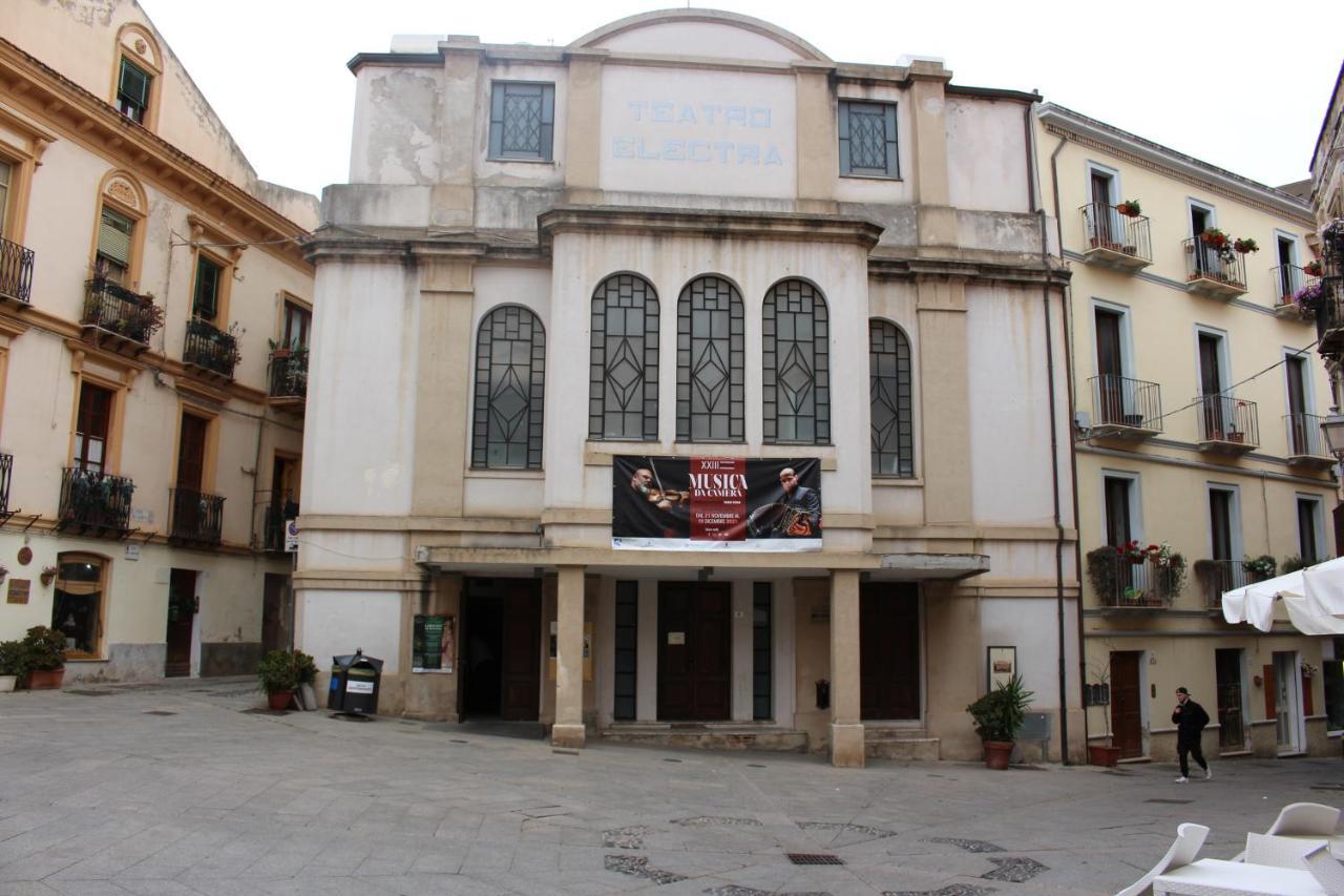 Via Cavour 19, Appartamento Del Conte อีเกลเซียส ภายนอก รูปภาพ