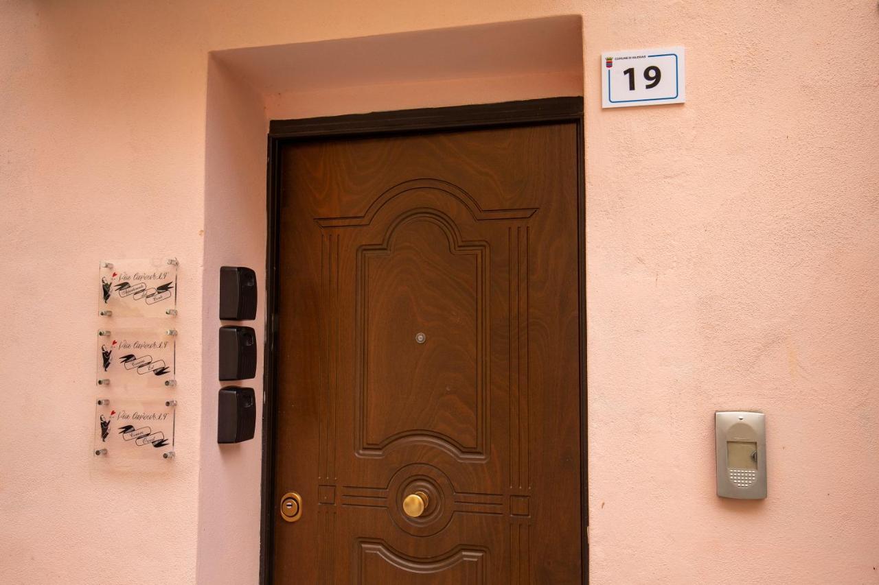 Via Cavour 19, Appartamento Del Conte อีเกลเซียส ภายนอก รูปภาพ
